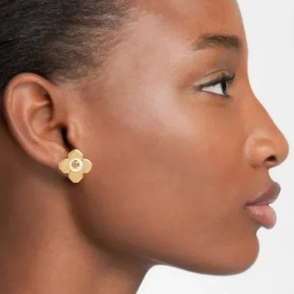 Tory Burch Babylon Gold & Pearl Earrings NWOT - Picture 2 of 8